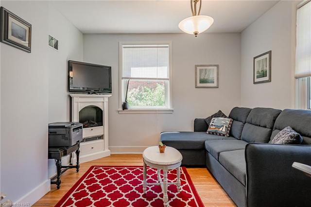 144 Westchester Avenue, House detached with 2 bedrooms, 2 bathrooms and 5 parking in St. Catharines ON | Image 5
