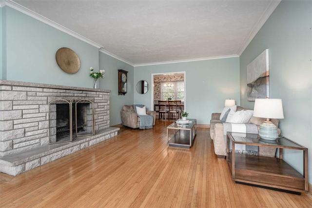 2081 Courtland Dr, House detached with 3 bedrooms, 2 bathrooms and 3 parking in Burlington ON | Image 24