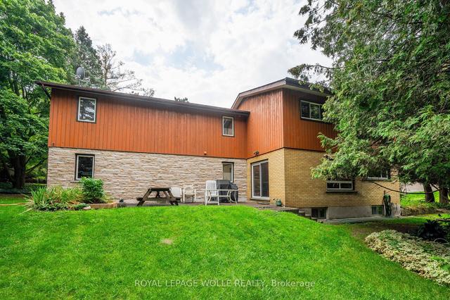 36 The Crestway, House detached with 5 bedrooms, 6 bathrooms and 6 parking in Kitchener ON | Image 24