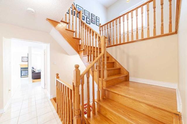 189 Tillie Sq, House detached with 4 bedrooms, 3 bathrooms and 6 parking in Markham ON | Image 7