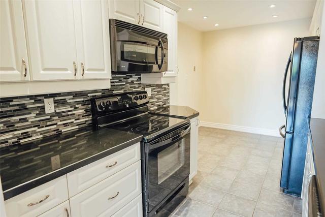 111 Burlington St, House attached with 3 bedrooms, 3 bathrooms and 2 parking in Toronto ON | Image 22