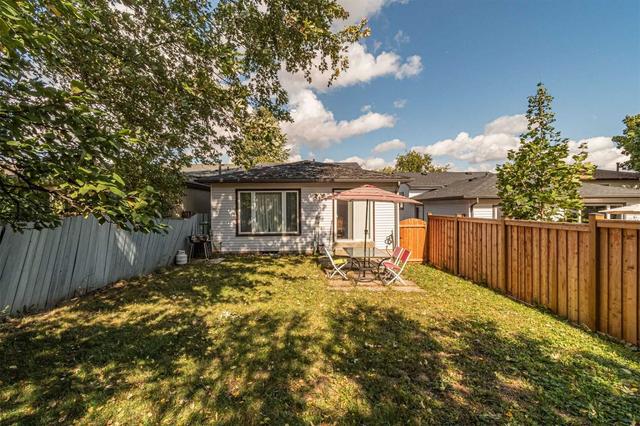 2350 Coldstream Dr, House detached with 3 bedrooms, 2 bathrooms and 3 parking in Burlington ON | Image 21