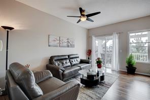 91 - 300 Evanscreek Court Nw, Home with 2 bedrooms, 2 bathrooms and 1 parking in Calgary AB | Image 3
