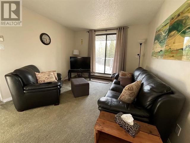 305 - 212 Spieker Avenue, Condo with 2 bedrooms, 1 bathrooms and 1 parking in Tumbler Ridge BC | Image 6