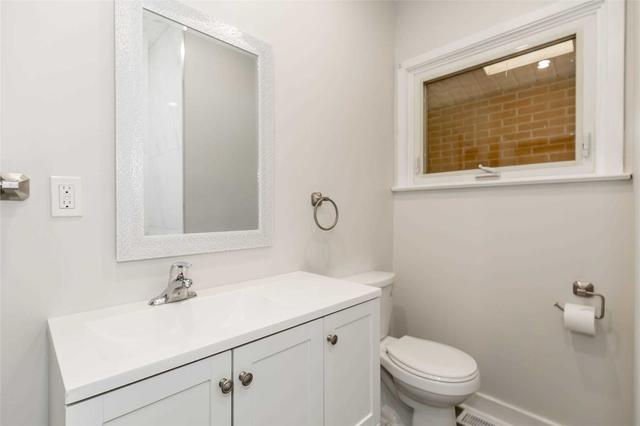 92 Wellington St W, House detached with 3 bedrooms, 3 bathrooms and 6 parking in Barrie ON | Image 6