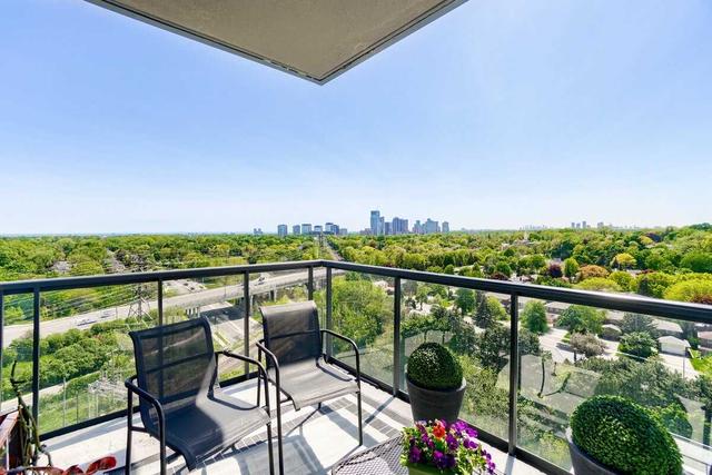 1303 - 1135 Royal York Rd, Condo with 2 bedrooms, 3 bathrooms and 2 parking in Toronto ON | Image 19