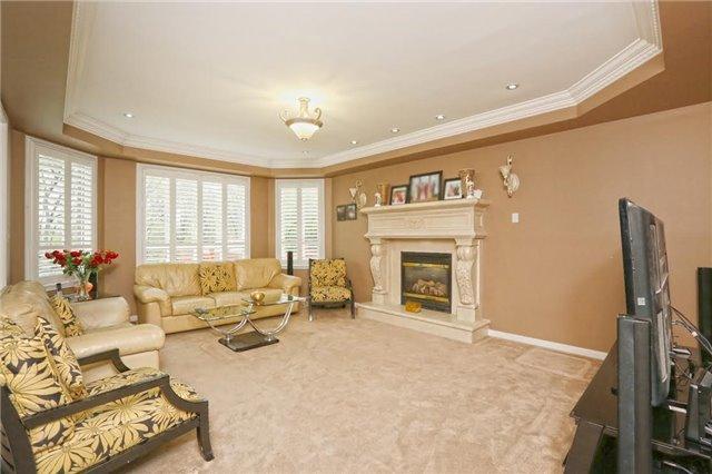 68 Bloomsbury Ave, House detached with 5 bedrooms, 5 bathrooms and 9 parking in Brampton ON | Image 6