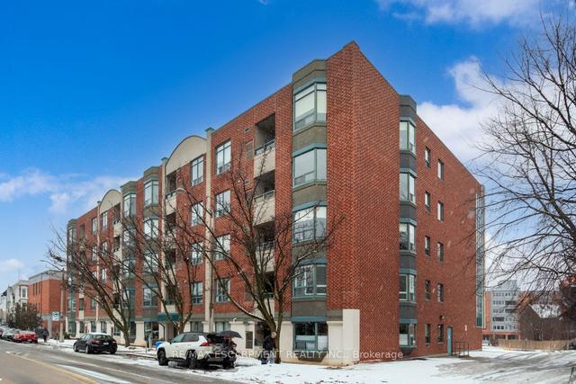 307 - 5 Ogilvie St, Condo with 2 bedrooms, 1 bathrooms and 1 parking in Hamilton ON | Image 1