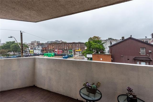 303 - 21 East Avenue S, Condo with 2 bedrooms, 2 bathrooms and 1 parking in Hamilton ON | Image 28