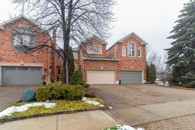 upper - 2053 Brays Lane, House attached with 3 bedrooms, 3 bathrooms and 3 parking in Oakville ON | Image 12