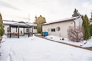 10 Mcphee Street, House detached with 4 bedrooms, 2 bathrooms and 4 parking in Red Deer County AB | Image 27