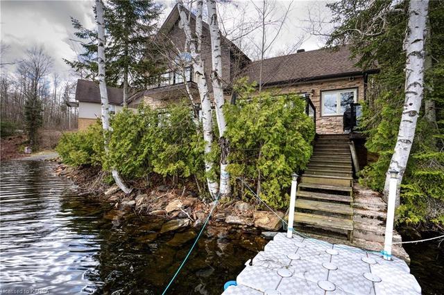 2000 Brewer Road, House detached with 3 bedrooms, 2 bathrooms and 4 parking in Central Frontenac ON | Image 37