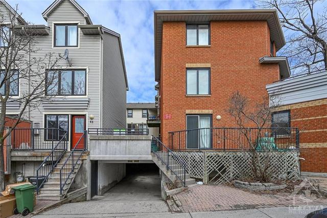 e - 41 Anderson Street, Townhouse with 2 bedrooms, 2 bathrooms and 1 parking in Ottawa ON | Image 1