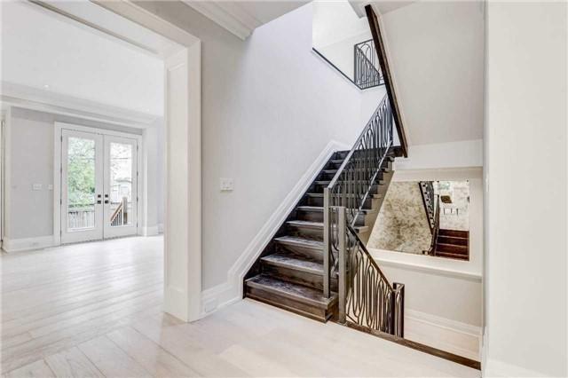 162 Oliver Pl, House detached with 4 bedrooms, 5 bathrooms and 6 parking in Oakville ON | Image 11