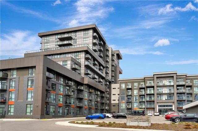 404 - 450 Dundas Street W, Condo with 1 bedrooms, 1 bathrooms and 1 parking in Hamilton ON | Image 1