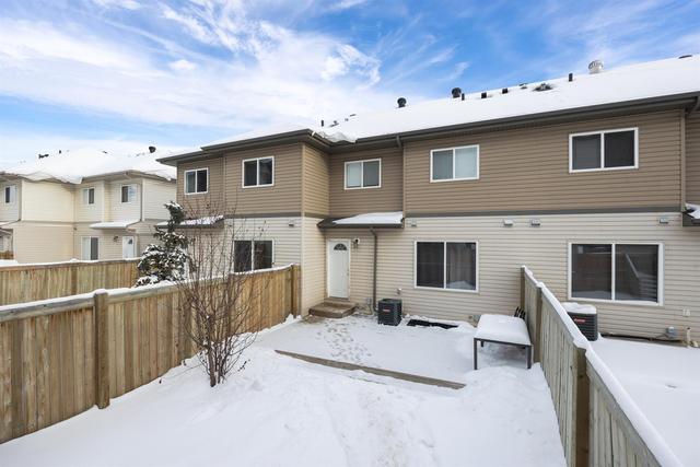 3 - 400 Sparrow Hawk Drive, Home with 4 bedrooms, 3 bathrooms and 2 parking in Wood Buffalo AB | Image 8