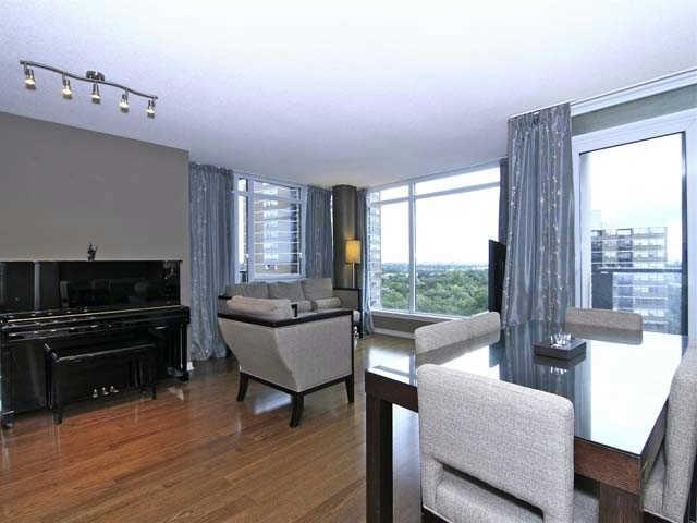 ph206 - 18 Valley Woods Rd, Condo with 2 bedrooms, 2 bathrooms and 1 parking in Toronto ON | Image 11