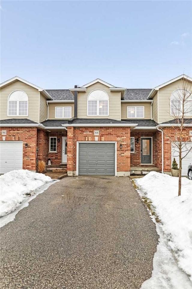 88 Mussen St, House attached with 3 bedrooms, 3 bathrooms and 2 parking in Guelph ON | Image 33