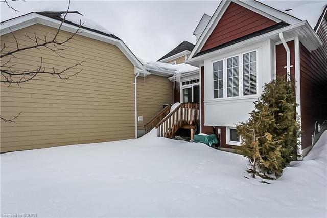 5 Appalachian Trail, House attached with 3 bedrooms, 3 bathrooms and null parking in Wasaga Beach ON | Image 3