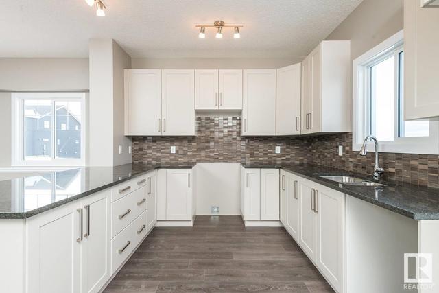 9347 221 St Nw, House detached with 3 bedrooms, 2 bathrooms and null parking in Edmonton AB | Image 9