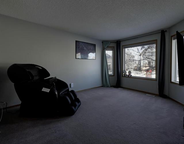 114 Arbour Stone Place Nw, House detached with 4 bedrooms, 1 bathrooms and 3 parking in Calgary AB | Image 3