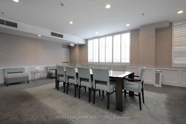 605 - 1818 Bayview Ave, Condo with 2 bedrooms, 2 bathrooms and 2 parking in Toronto ON | Image 14
