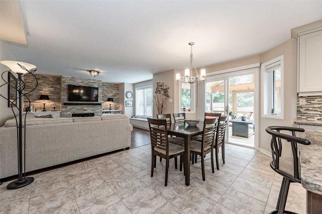 211 Daimler Dr, House detached with 4 bedrooms, 4 bathrooms and 4 parking in Kitchener ON | Image 7