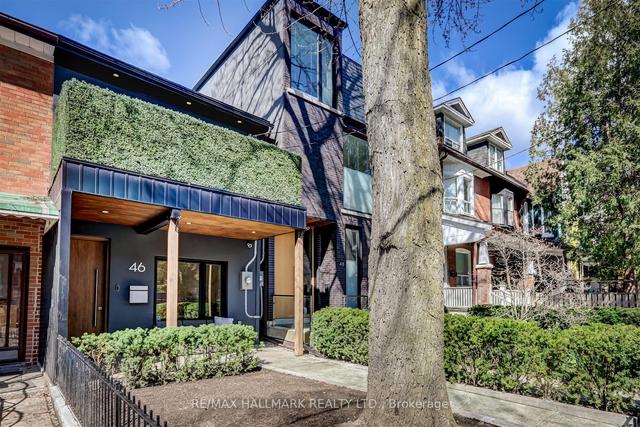 46 Borden St, House semidetached with 3 bedrooms, 4 bathrooms and 1 parking in Toronto ON | Image 1