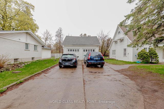 1701 King St E, House detached with 6 bedrooms, 3 bathrooms and 2 parking in Cambridge ON | Image 1