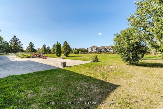 34 Estateview Circ, House detached with 5 bedrooms, 5 bathrooms and 25 parking in Brampton ON | Image 35