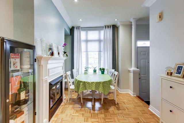 66a Finch Ave W, Townhouse with 3 bedrooms, 4 bathrooms and 2 parking in Toronto ON | Image 31