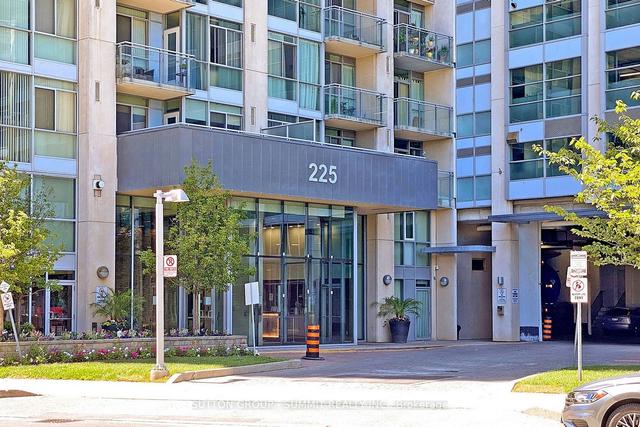 2906 - 225 Webb Dr, Condo with 1 bedrooms, 2 bathrooms and 1 parking in Mississauga ON | Image 6