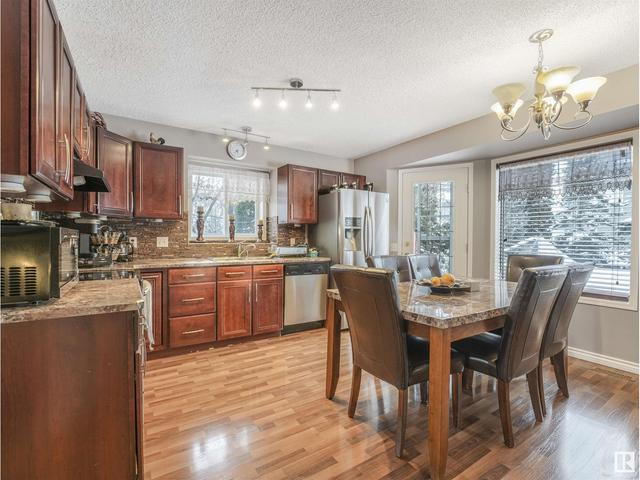 5308 155 Av Nw, House detached with 4 bedrooms, 3 bathrooms and null parking in Edmonton AB | Image 11