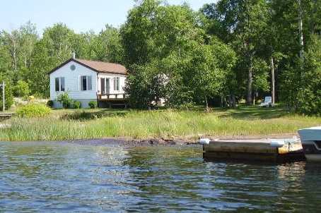 00 Lake Magnetawan, House detached with 3 bedrooms, 2 bathrooms and null parking in Magnetawan ON | Image 8