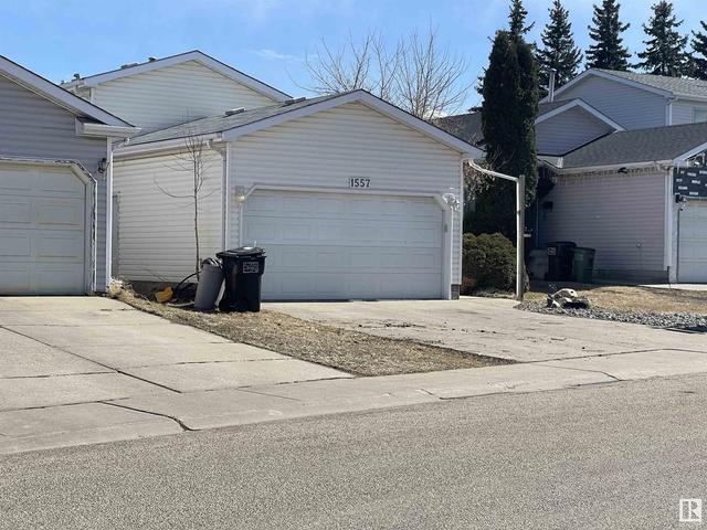 1557 49a St Nw, House detached with 4 bedrooms, 2 bathrooms and null parking in Edmonton AB | Image 1