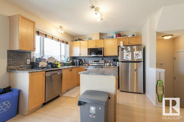 1223 76 St Sw, House semidetached with 3 bedrooms, 2 bathrooms and null parking in Edmonton AB | Image 15