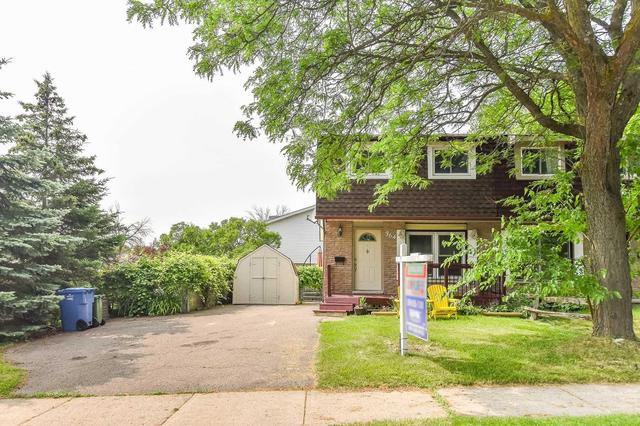 364 Cole Rd, House semidetached with 3 bedrooms, 2 bathrooms and 3 parking in Guelph ON | Image 1
