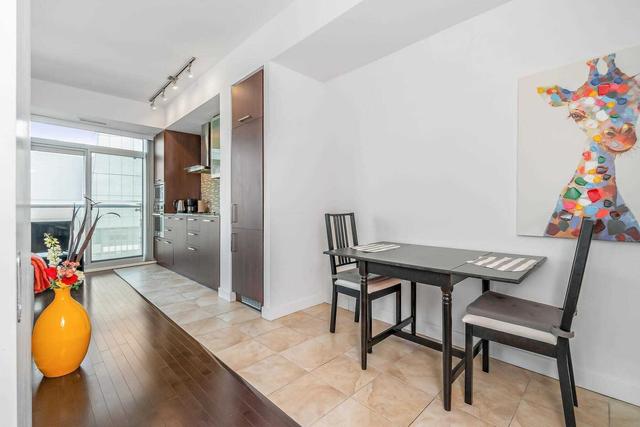 5211 - 14 York St, Condo with 1 bedrooms, 1 bathrooms and 0 parking in Toronto ON | Image 25