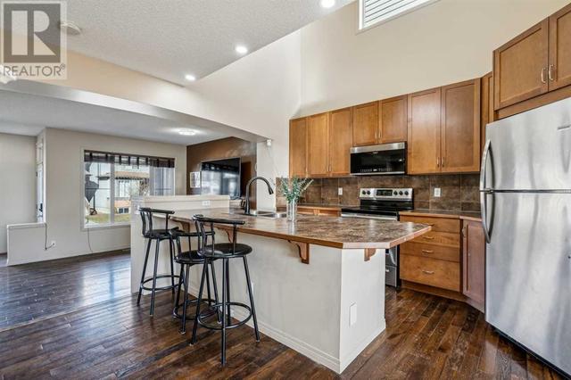 2065 New Brighton Gardens Se, House detached with 3 bedrooms, 3 bathrooms and 3 parking in Calgary AB | Image 7