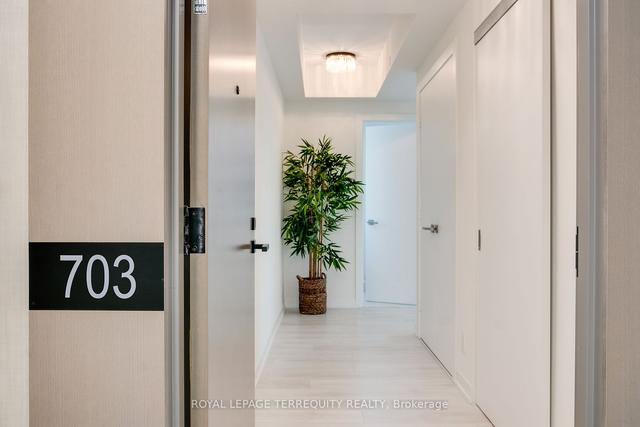 703 - 223 St Clair Ave W, Condo with 2 bedrooms, 2 bathrooms and 1 parking in Toronto ON | Image 37