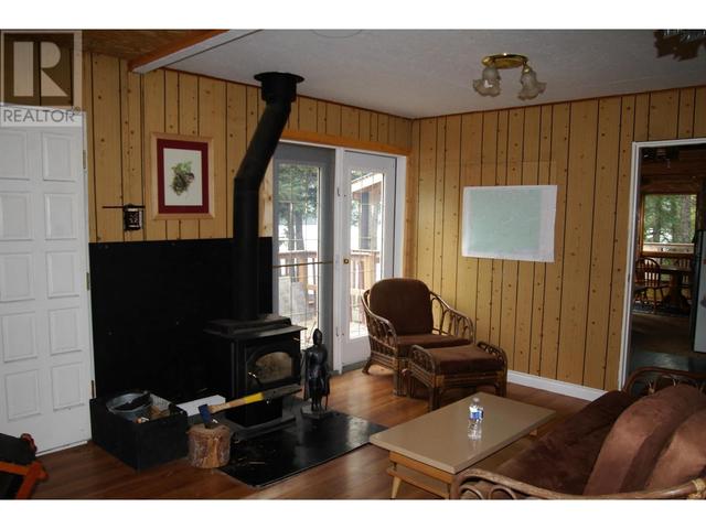 5268 Machete Lake Road, House detached with 3 bedrooms, 2 bathrooms and null parking in Thompson Nicola E (Bonaparte Plateau) BC | Image 9