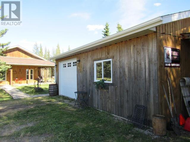 84054 Township Road 385, Home with 2 bedrooms, 2 bathrooms and null parking in Clearwater County AB | Image 33