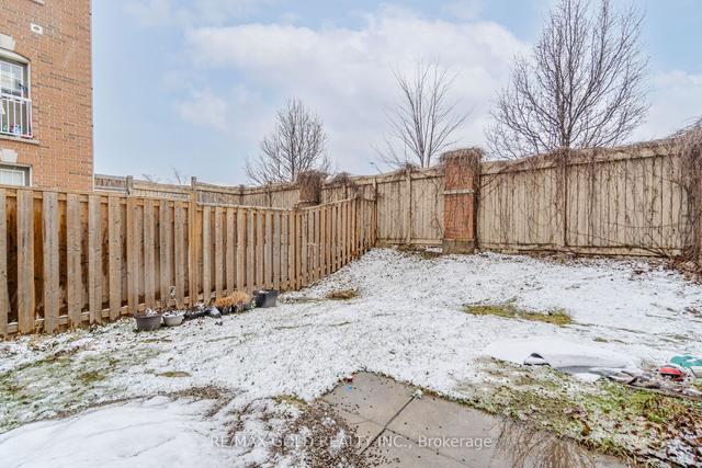 1 Berringer Grve, House attached with 3 bedrooms, 4 bathrooms and 2 parking in Brampton ON | Image 32