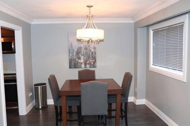 24 - 1528 Lancaster Dr, Townhouse with 3 bedrooms, 2 bathrooms and 2 parking in Oakville ON | Image 2