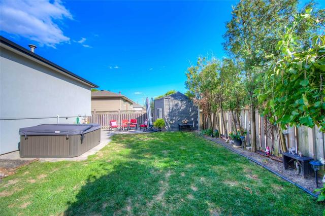 3 Banff Dr, House detached with 3 bedrooms, 2 bathrooms and 3 parking in Hamilton ON | Image 25