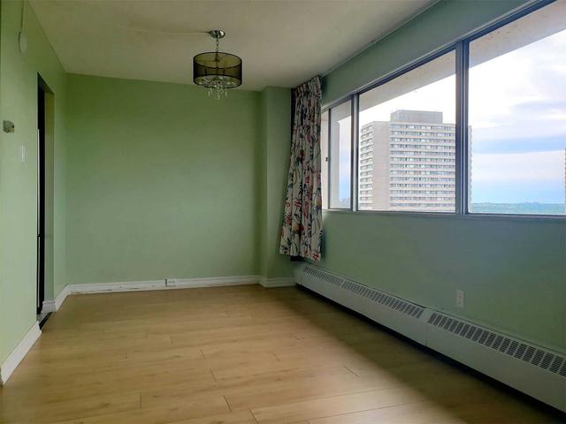 1810 - 10 Sunny Glwy, Condo with 3 bedrooms, 2 bathrooms and 1 parking in Toronto ON | Image 5