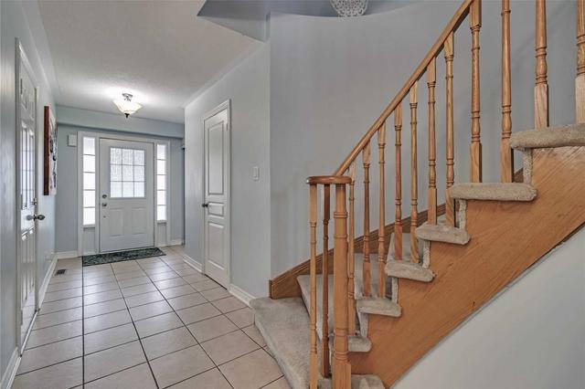 71 Whitefoot Cres, House attached with 3 bedrooms, 4 bathrooms and 2 parking in Ajax ON | Image 36