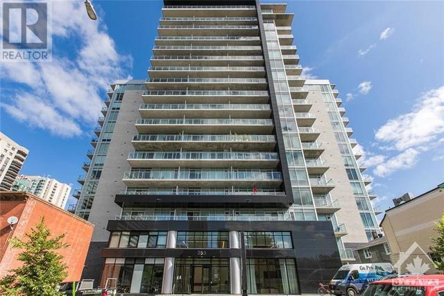 1304 - 255 Bay Street, Condo with 1 bedrooms, 1 bathrooms and null parking in Ottawa ON | Image 2