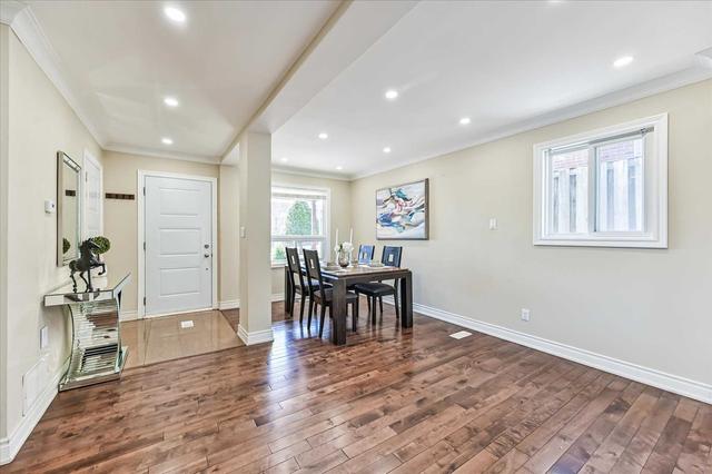 265 Cherokee Blvd, House semidetached with 4 bedrooms, 4 bathrooms and 5 parking in Toronto ON | Image 34