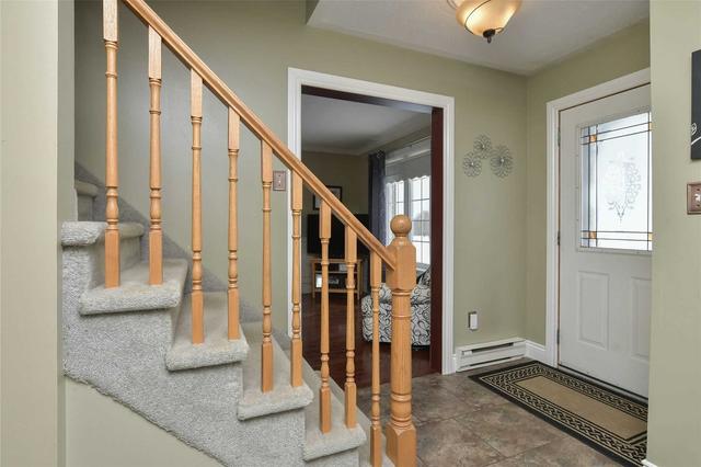 224220 Southgate 22, House detached with 3 bedrooms, 2 bathrooms and 7 parking in Southgate ON | Image 2